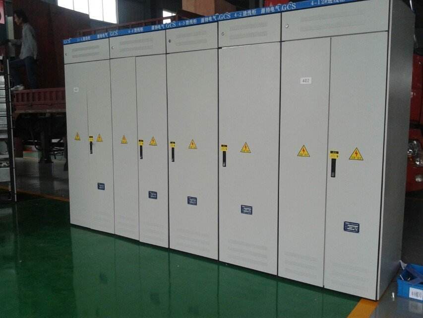 機(jī)房配電柜、配電箱在安裝時(shí)應(yīng)該注意哪些問題？